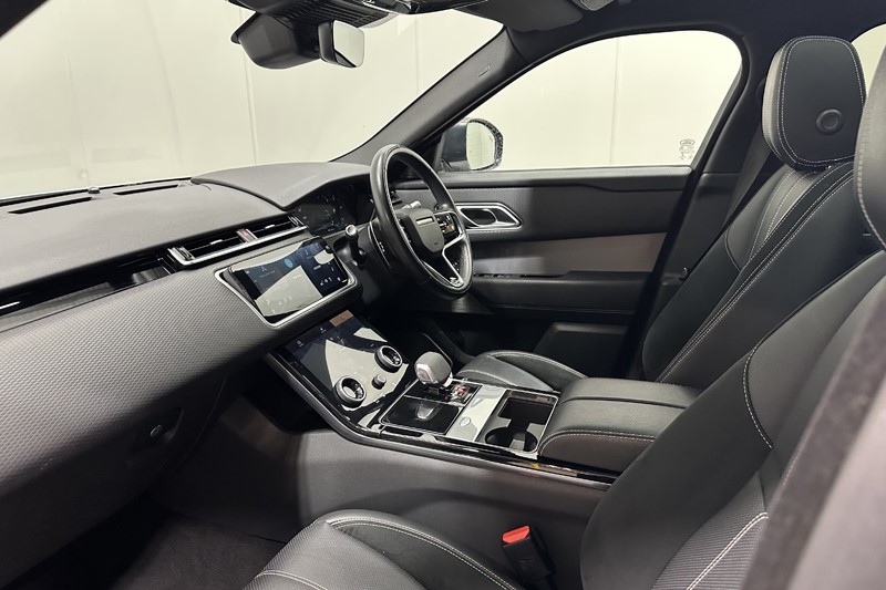 2021 (21) LAND ROVER RANGE ROVER VELAR 2.0 D200 Edition 5dr Auto 5901255