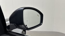 2021 (21) LAND ROVER RANGE ROVER VELAR 2.0 D200 Edition 5dr Auto 5901237