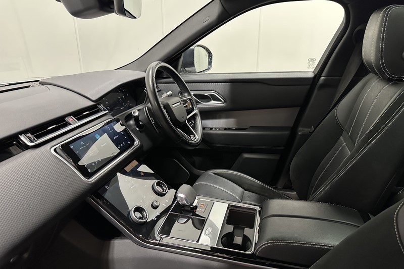 2021 (21) LAND ROVER RANGE ROVER VELAR 2.0 D200 Edition 5dr Auto 5901256