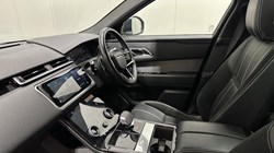 2021 (21) LAND ROVER RANGE ROVER VELAR 2.0 D200 Edition 5dr Auto 5901256
