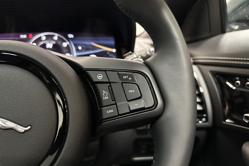 2023 (23) JAGUAR F-TYPE 5.0 P450 Supercharged V8 75 2dr Auto 5912389