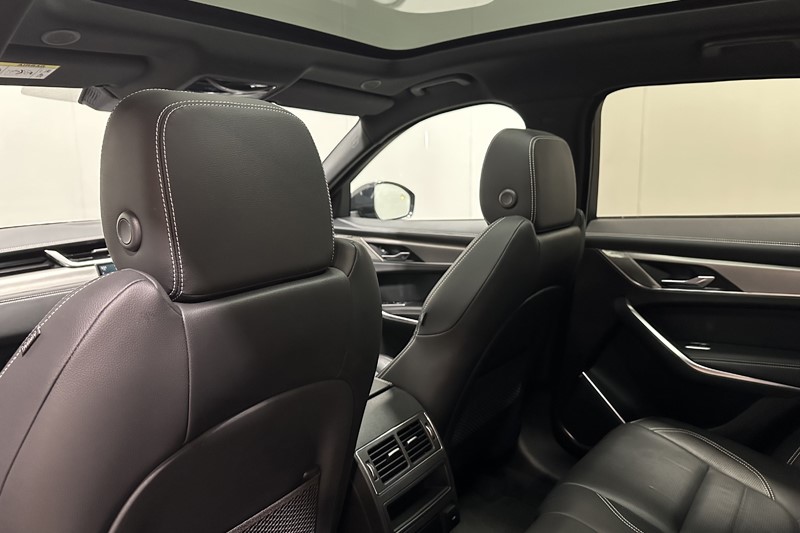 2023 (73) JAGUAR F-PACE 2.0 D200 R-Dynamic SE Black 5dr Auto AWD 5901443