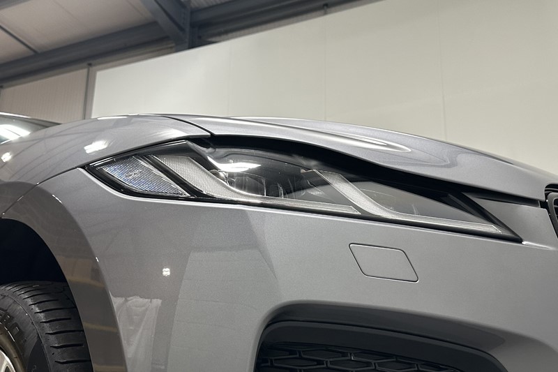 2023 (73) JAGUAR F-PACE 2.0 D200 R-Dynamic SE Black 5dr Auto AWD 5901458