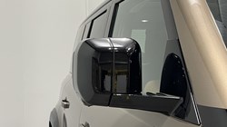 2023 (73) LAND ROVER DEFENDER 3.0 D250 X-Dynamic SE 110 5dr Auto 5876446
