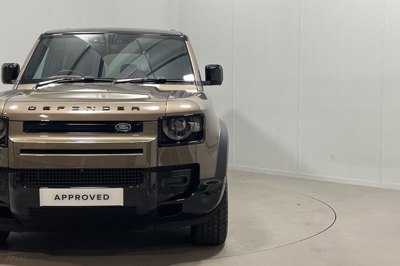 2023 (73) LAND ROVER DEFENDER 3.0 D250 X-Dynamic SE 110 5dr Auto 5876454