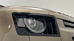 2023 (73) LAND ROVER DEFENDER 3.0 D250 X-Dynamic SE 110 5dr Auto 5876441