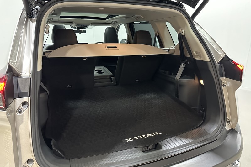 2025 (25) NISSAN X-TRAIL 1.5 E-Power E-4orce 213 Tekna PLUS 5dr [7 Seat] Auto 5872277