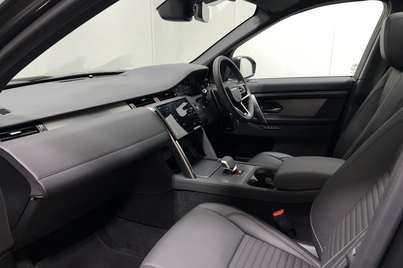 2026 (75) LAND ROVER DISCOVERY SPORT 2.0 D200 Dynamic SE 5dr Auto [5 Seat] 5881475