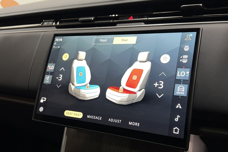 2025 (74) LAND ROVER RANGE ROVER 3.0 P460e Autobiography LWB 4dr Auto 5880378