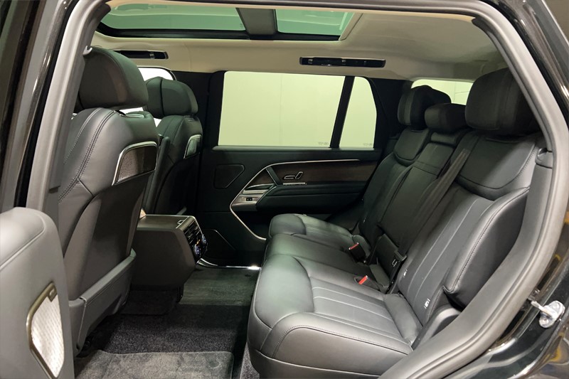 2025 (74) LAND ROVER RANGE ROVER 3.0 P460e Autobiography LWB 4dr Auto 5880345