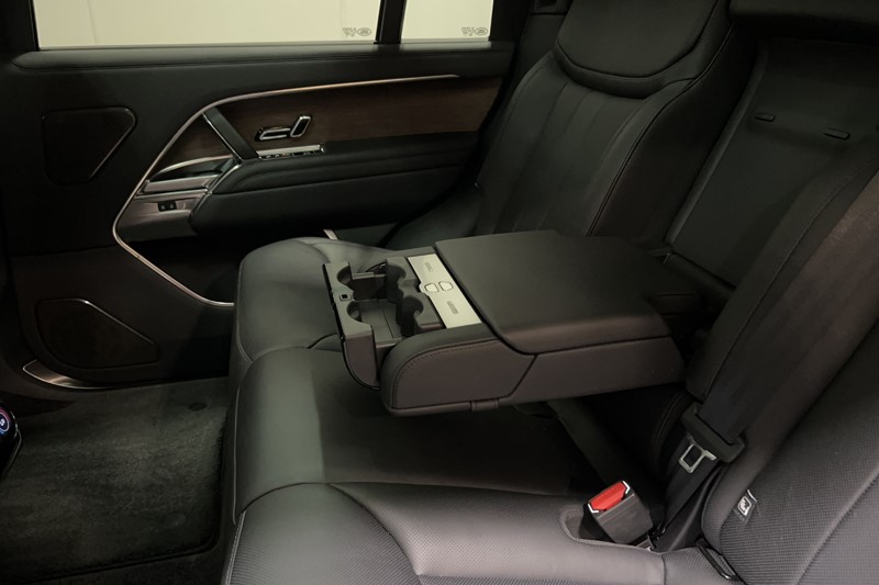 2025 (74) LAND ROVER RANGE ROVER 3.0 P460e Autobiography LWB 4dr Auto 5880387