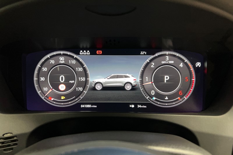 2020 (20) JAGUAR F-PACE 2.0d [180] Chequered Flag 5dr Auto AWD 5881577