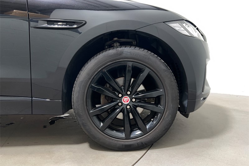 2020 (20) JAGUAR F-PACE 2.0d [180] Chequered Flag 5dr Auto AWD 5881562
