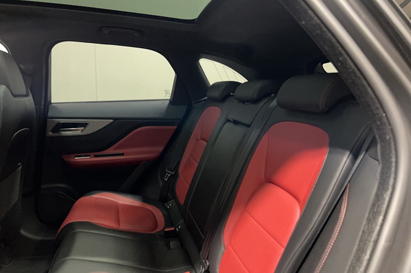 2020 (20) JAGUAR F-PACE 2.0d [180] Chequered Flag 5dr Auto AWD 5881590