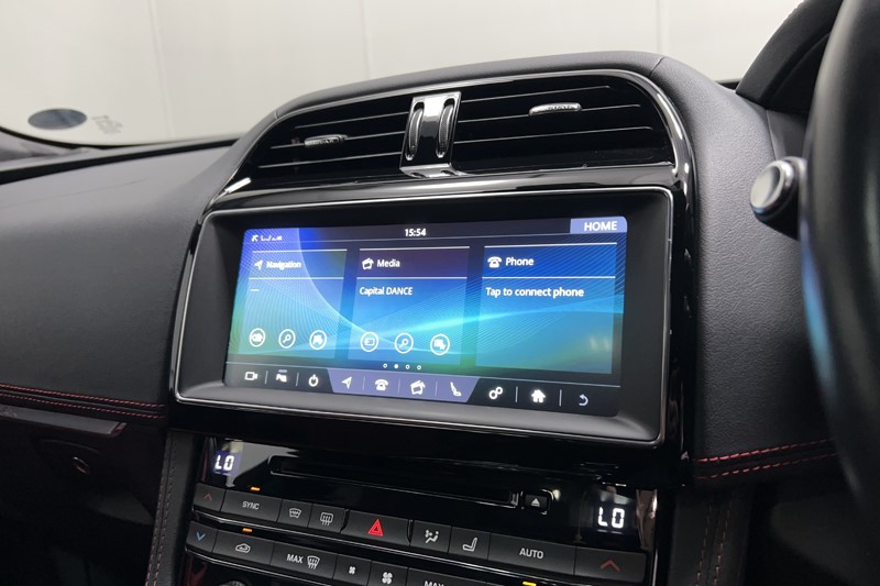 2020 (20) JAGUAR F-PACE 2.0d [180] Chequered Flag 5dr Auto AWD 5881579