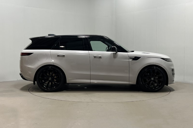 2023 (23) LAND ROVER RANGE ROVER SPORT 3.0 D300 Dynamic SE 5dr Auto 5876022