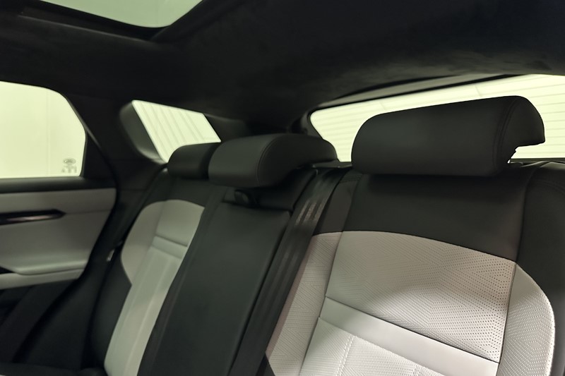 2025 (25) LAND ROVER RANGE ROVER EVOQUE 2.0 D200 Autobiography 5dr Auto [Revised] 5871290