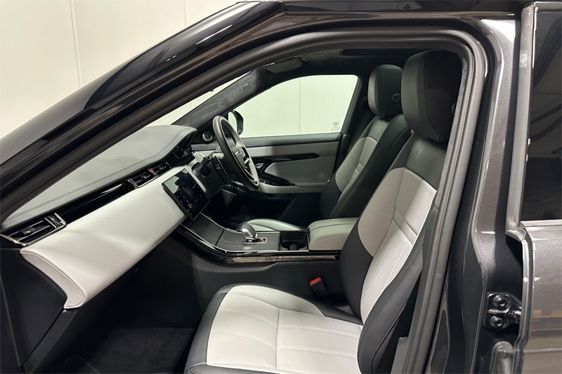 2025 (25) LAND ROVER RANGE ROVER EVOQUE 2.0 D200 Autobiography 5dr Auto [Revised] 5871252