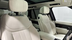 2026 (26) LAND ROVER RANGE ROVER 3.0 D350 Autobiography 4dr Auto 5868680