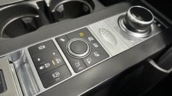 2020 (70) LAND ROVER DISCOVERY 3.0 SD6 Landmark Edition 5dr Auto 5890659
