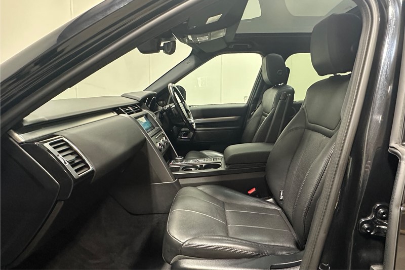 2020 (70) LAND ROVER DISCOVERY 3.0 SD6 Landmark Edition 5dr Auto 5890636