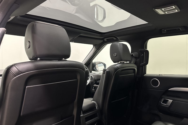 2020 (70) LAND ROVER DISCOVERY 3.0 SD6 Landmark Edition 5dr Auto 5890669