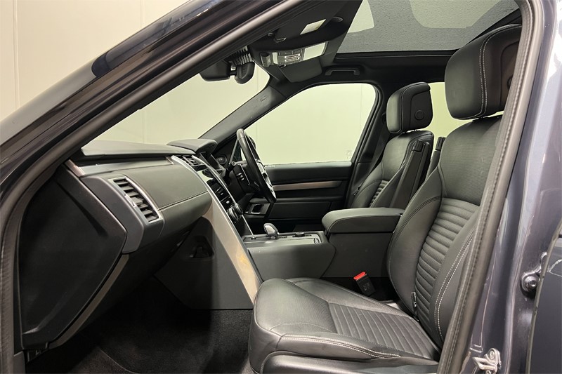 2023 (73) LAND ROVER DISCOVERY 3.0 D300 Dynamic SE 5dr Auto 5895219