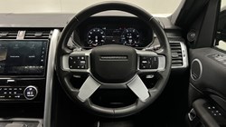 2023 (73) LAND ROVER DISCOVERY 3.0 D300 Dynamic SE 5dr Auto 5895261
