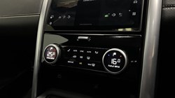 2023 (73) LAND ROVER DISCOVERY 3.0 D300 Dynamic SE 5dr Auto 5895268