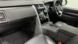 2023 (73) LAND ROVER DISCOVERY 3.0 D300 Dynamic SE 5dr Auto 5895234