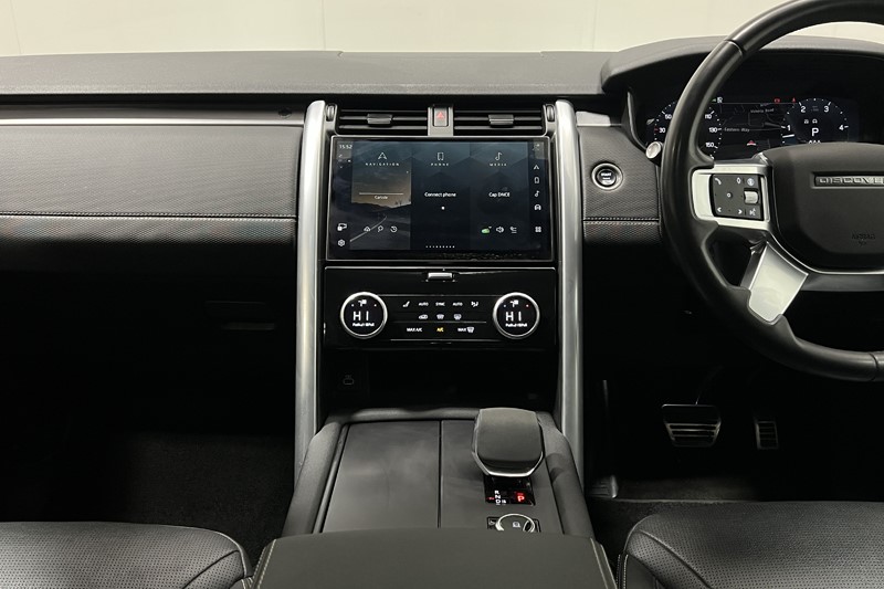 2023 (73) LAND ROVER DISCOVERY 3.0 D300 Dynamic SE 5dr Auto 5895262