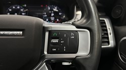 2023 (73) LAND ROVER DISCOVERY 3.0 D300 Dynamic SE 5dr Auto 5895247