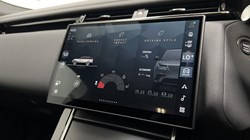 2026 (26) LAND ROVER RANGE ROVER VELAR 2.0 D200 MHEV Dynamic SE 5dr Auto 5881698