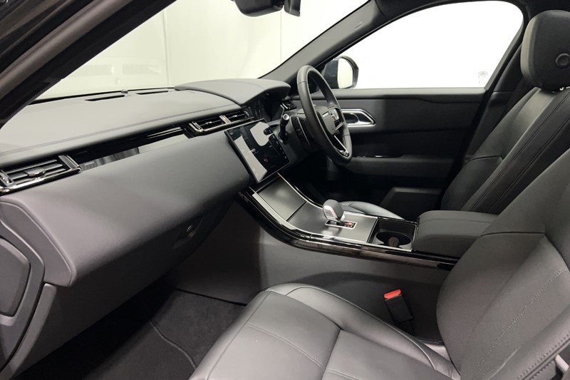 2026 (26) LAND ROVER RANGE ROVER VELAR 2.0 D200 MHEV Dynamic SE 5dr Auto 5881704