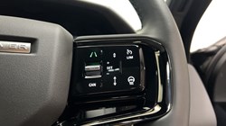 2026 (26) LAND ROVER RANGE ROVER VELAR 2.0 D200 MHEV Dynamic SE 5dr Auto 5881692