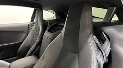 2021 (21) JAGUAR F-TYPE 2.0 P300 R-Dynamic 2dr Auto 5878072