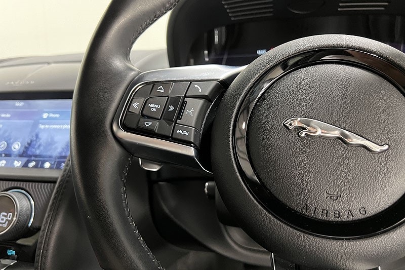 2021 (21) JAGUAR F-TYPE 2.0 P300 R-Dynamic 2dr Auto 5878057