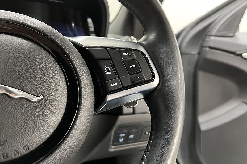 2021 (21) JAGUAR F-TYPE 2.0 P300 R-Dynamic 2dr Auto 5878056