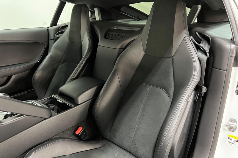 2021 (21) JAGUAR F-TYPE 2.0 P300 R-Dynamic 2dr Auto 5878041