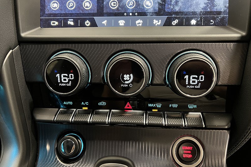 2021 (21) JAGUAR F-TYPE 2.0 P300 R-Dynamic 2dr Auto 5878062