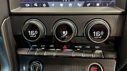 2021 (21) JAGUAR F-TYPE 2.0 P300 R-Dynamic 2dr Auto 5878062