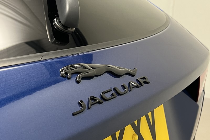 2023 (23) JAGUAR E-PACE 1.5 P300e R-Dynamic S 5dr Auto 5908517