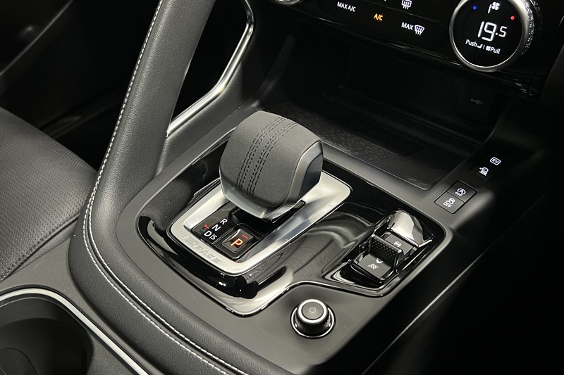 2023 (23) JAGUAR E-PACE 1.5 P300e R-Dynamic S 5dr Auto 5908543