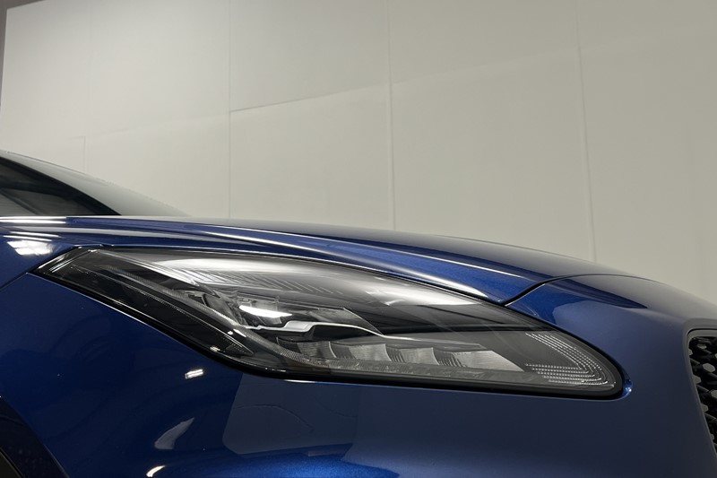2023 (23) JAGUAR E-PACE 1.5 P300e R-Dynamic S 5dr Auto 5908513