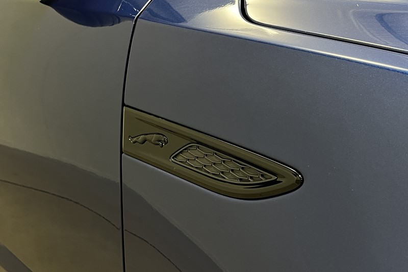 2023 (23) JAGUAR E-PACE 1.5 P300e R-Dynamic S 5dr Auto 5908510