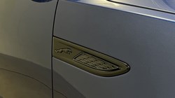 2023 (23) JAGUAR E-PACE 1.5 P300e R-Dynamic S 5dr Auto 5908510