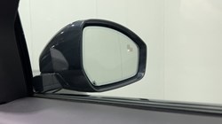 2025 (25) LAND ROVER RANGE ROVER VELAR 2.0 D200 MHEV Dynamic SE 5dr Auto 5880185