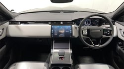 2025 (25) LAND ROVER RANGE ROVER VELAR 2.0 D200 MHEV Dynamic SE 5dr Auto 5880177
