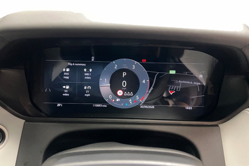 2025 (25) LAND ROVER RANGE ROVER VELAR 2.0 D200 MHEV Dynamic SE 5dr Auto 5880192