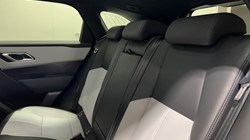 2025 (25) LAND ROVER RANGE ROVER VELAR 2.0 D200 MHEV Dynamic SE 5dr Auto 5880206